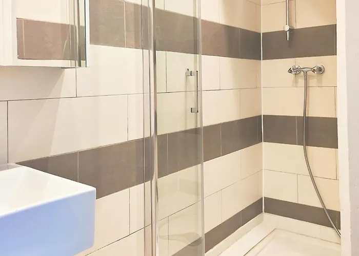 Le Duplex De - - Gare - Commerces - Marche