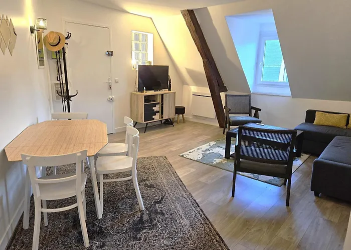 Le Duplex De - - Gare - Commerces - Marche *